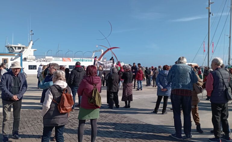 Dénia alza su voz, una vez más, por la paz en Palestina