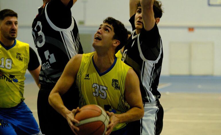 El CB La Vila se llevó la victoria ante el Dénia BC SUMA en un final emocionante (72-69)