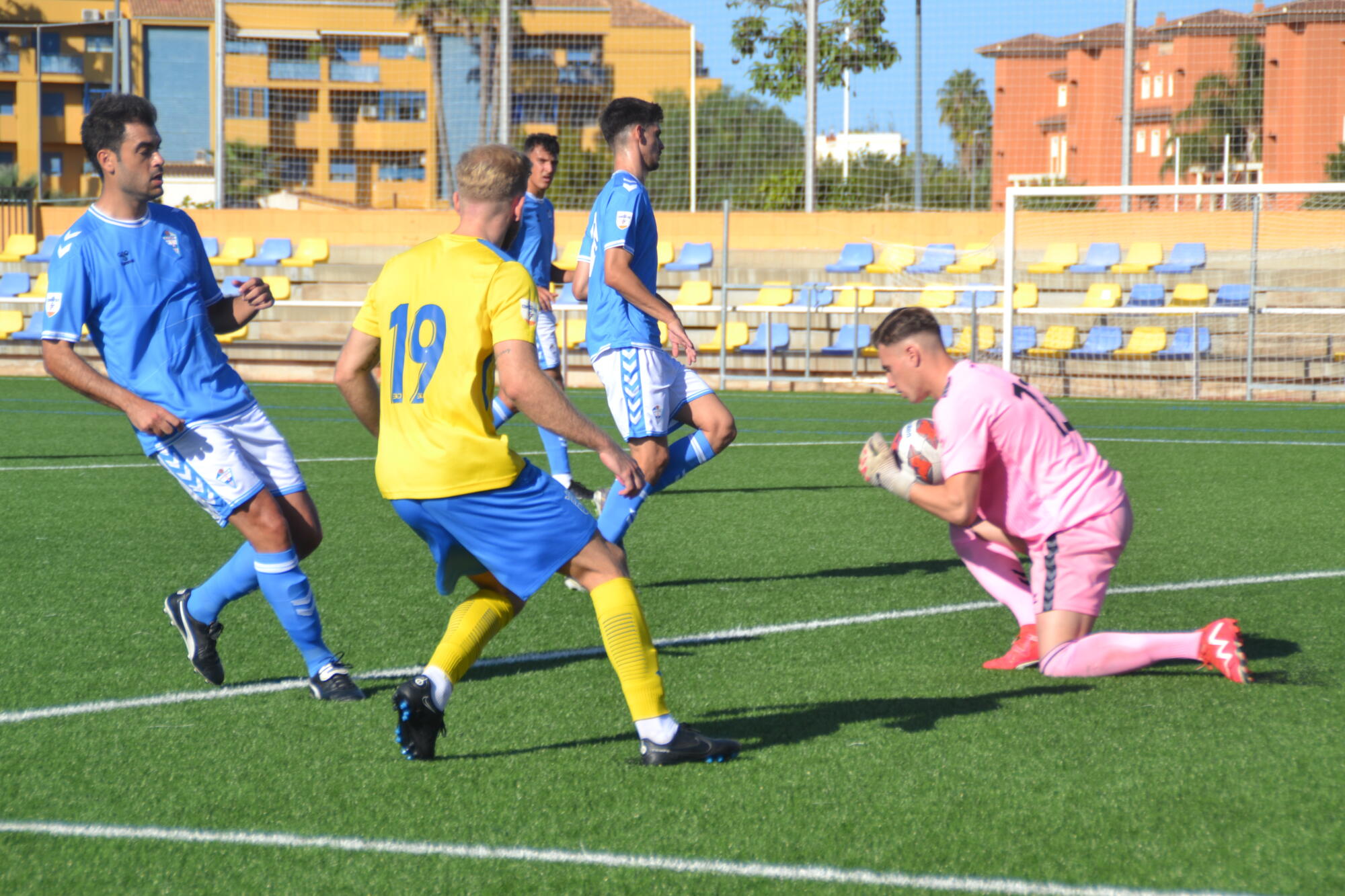 Juanjo Antolí debuta en el banquillo del CD Dénia ante el Hércules B