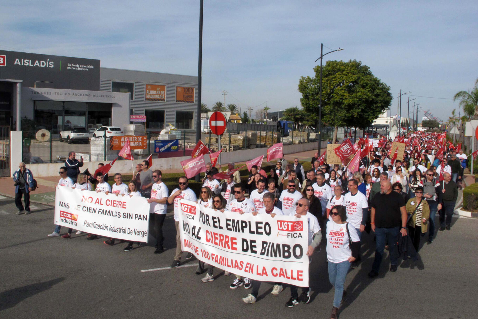 Manifestantes: «Bimbo escucha, seguimos en la lucha»