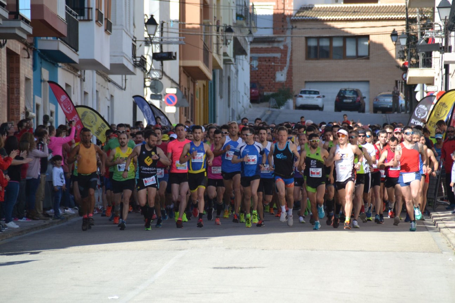 Gata de Gorgos celebra su carrera Solidaria Carena Apoyo Psicológico en el Cáncer este domingo