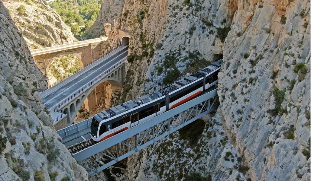 TRAM d’Alacant modifica, el sábado 13, el servicio entre Altea y Calp por pruebas técnicas en los viaductos de El Algar y Mascarat