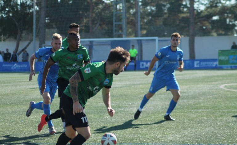 La UD Calpe recupera la tercera plaza al ganar a La Nucia CF por 3 a 1