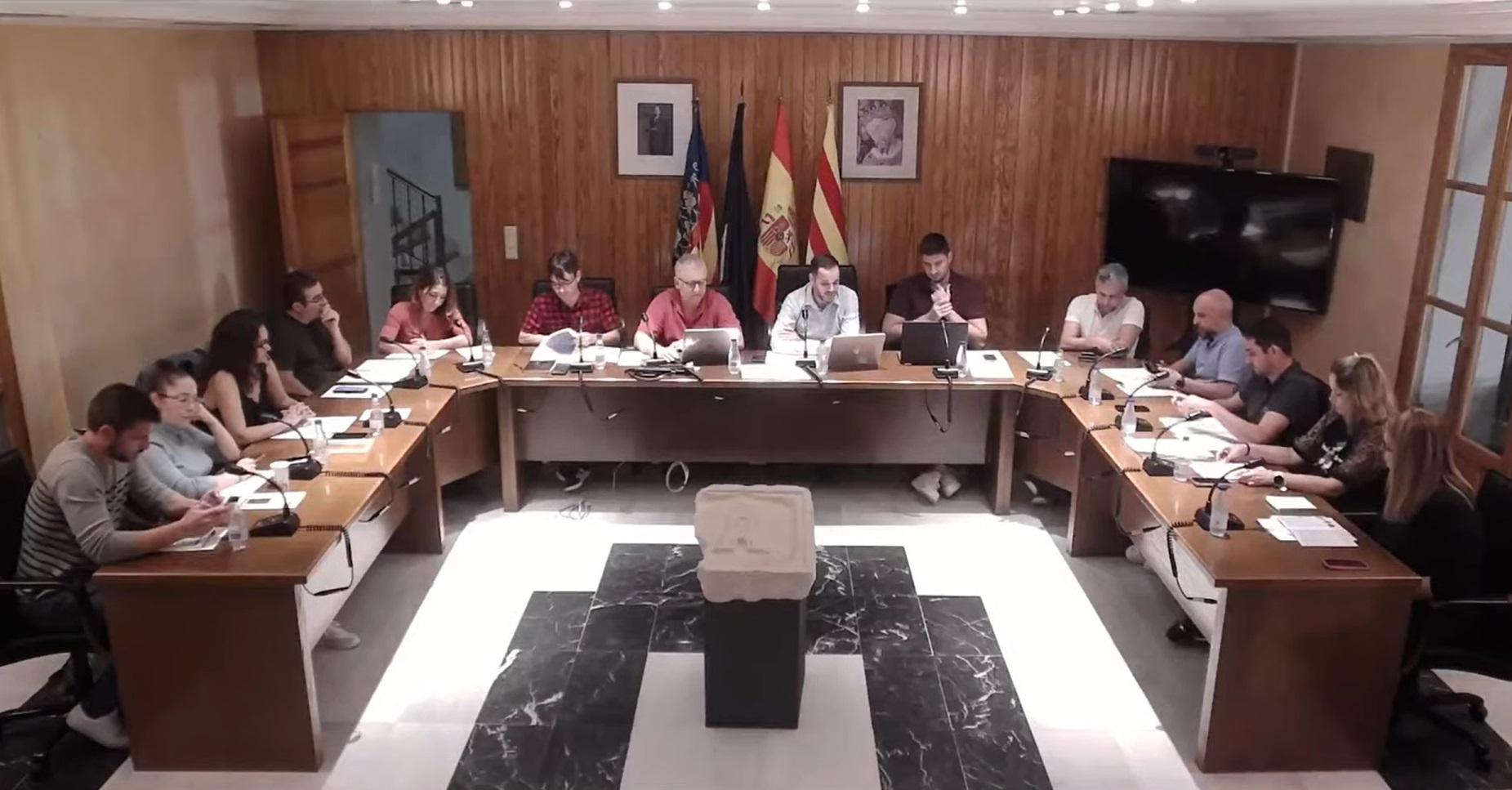 Ondara regula las asignaciones económicas de los grupos municipales políticos